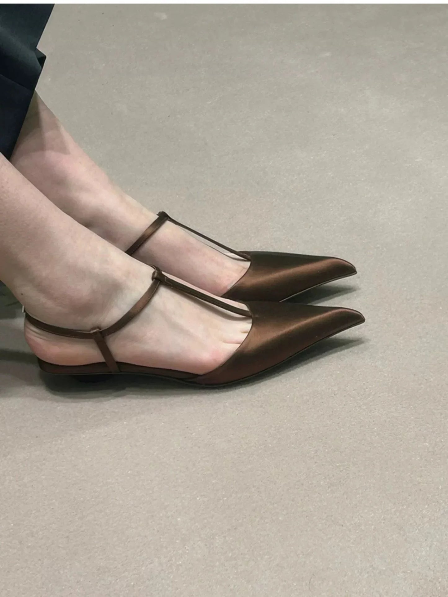 Sexy Pointed Toe Comfortable Low Heel Sandals