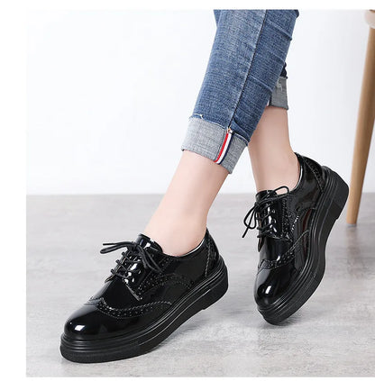Women’s Leather Oxford Flats Lace-Up Brogues