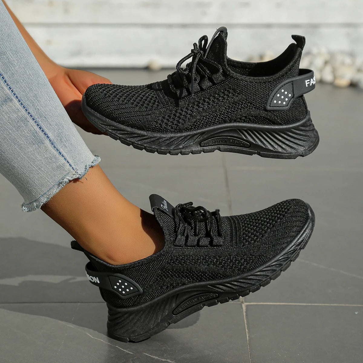 Women’s Casual Sneakers Lightweight Fashion Sports Shoes