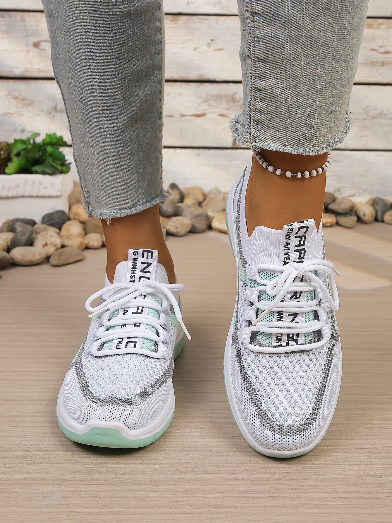 Women’s Summer Casual Two-Tone Sneakers 2026