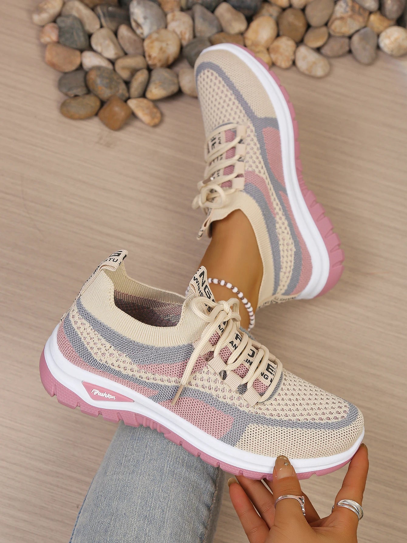 Women’s Summer Casual Two-Tone Sneakers 2026