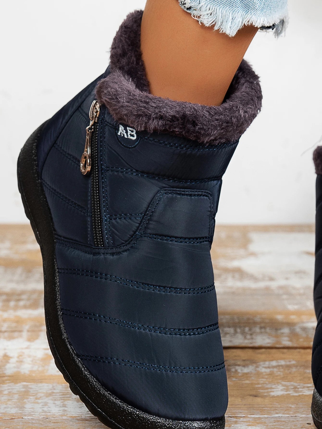 Women’s Solid Mid-Calf Warm Cotton Boots