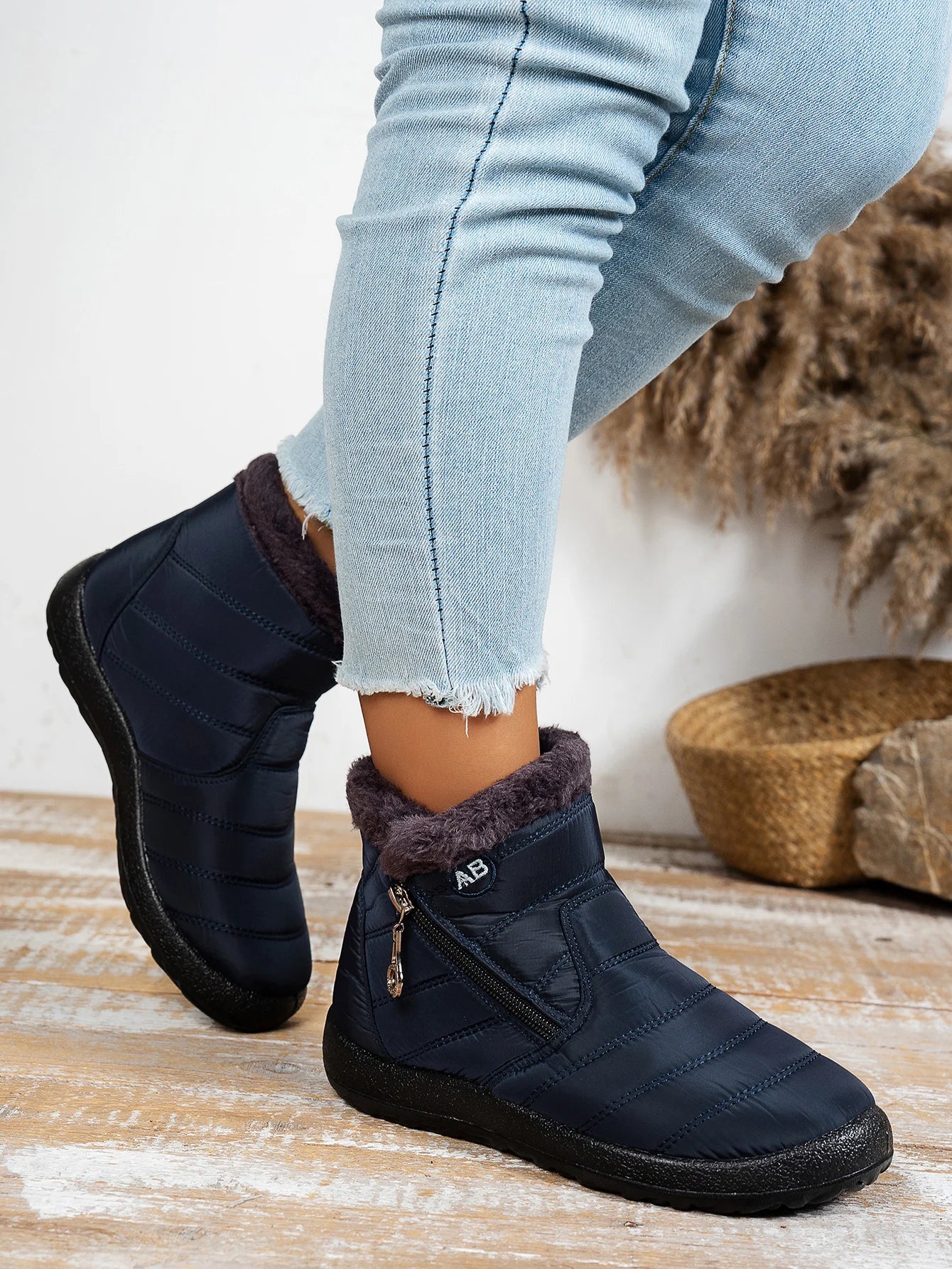 Women’s Waterproof Winter Snow Ankle Boots