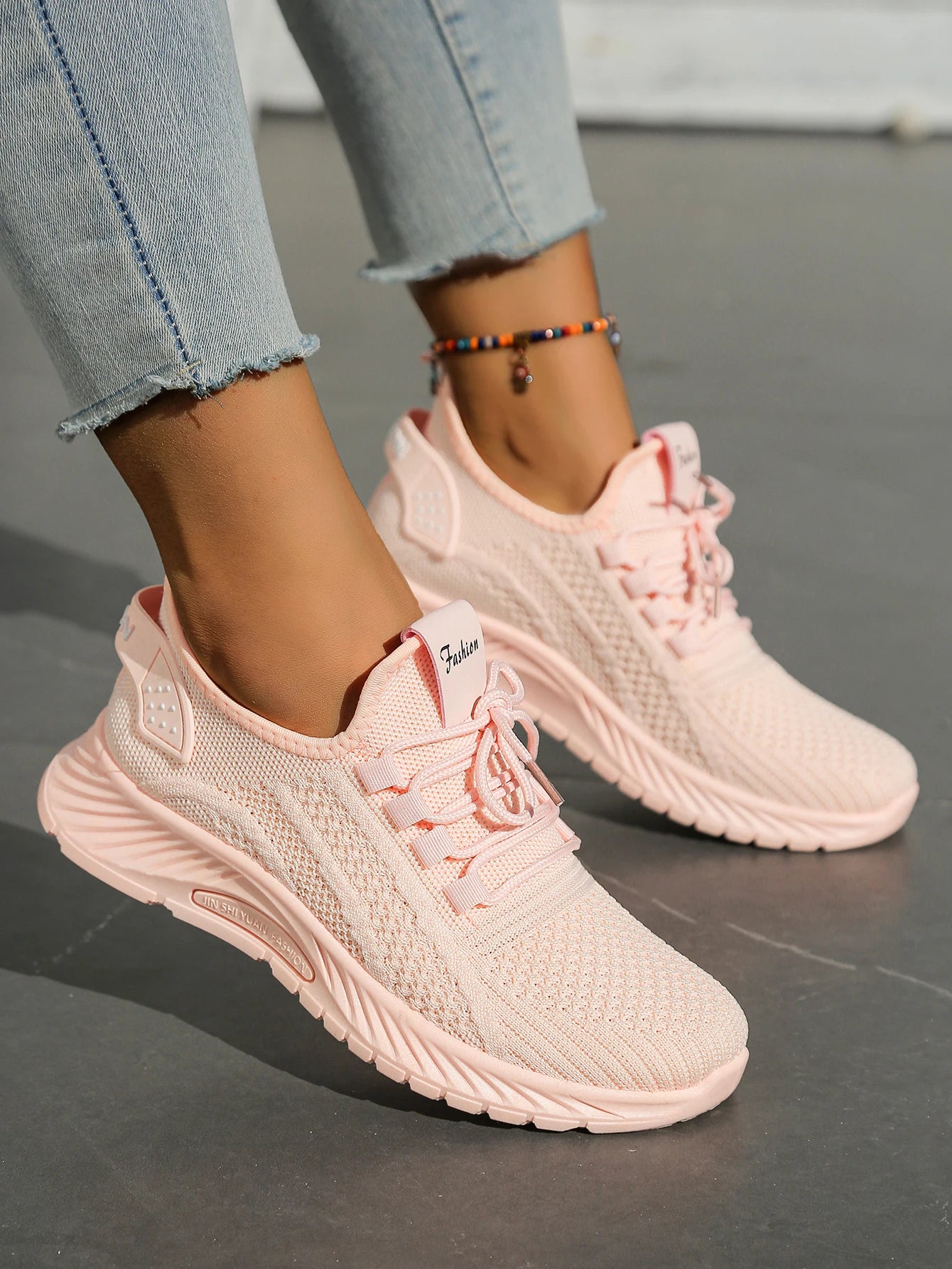 Women’s Casual Sneakers Lightweight Fashion Sports Shoes