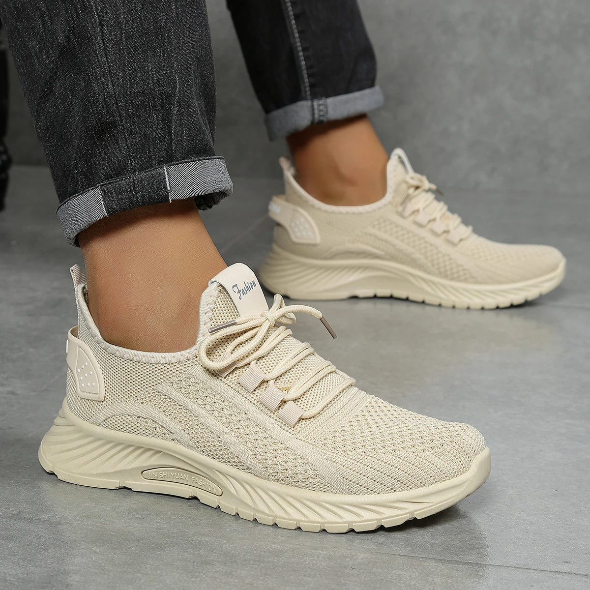 Women’s Casual Sneakers Lightweight Fashion Sports Shoes