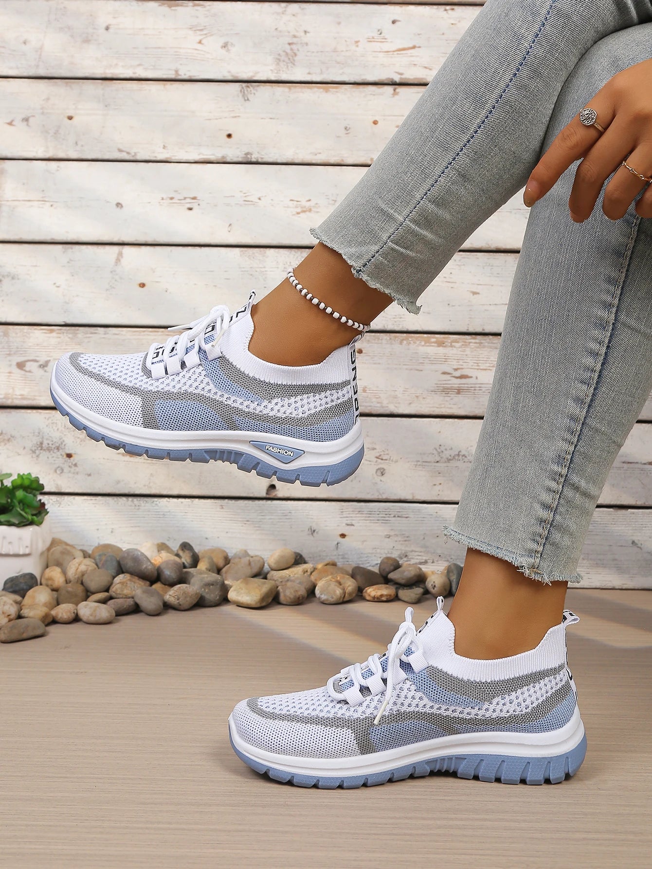 Women’s Summer Casual Two-Tone Sneakers 2026