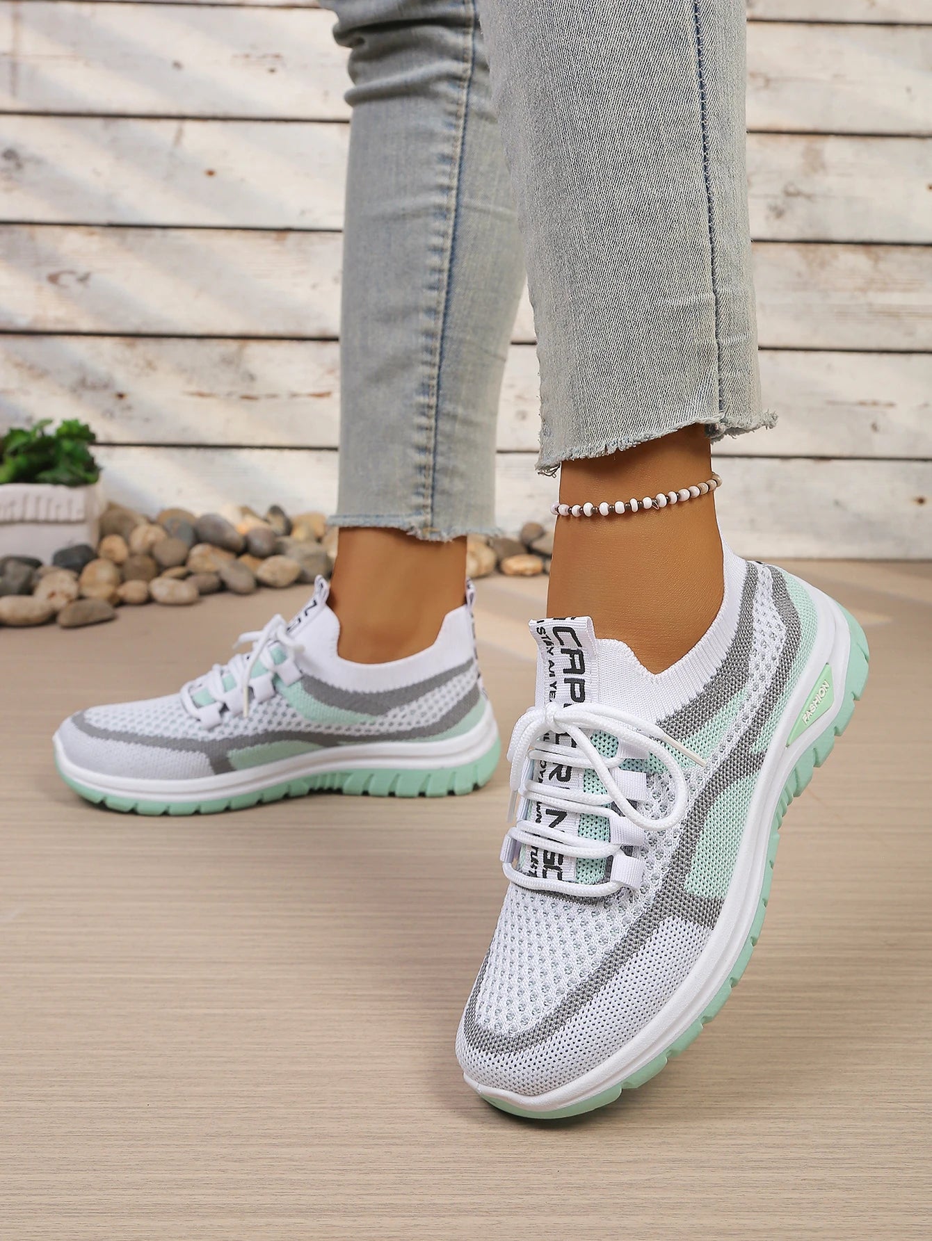 Women’s Summer Casual Two-Tone Sneakers 2026