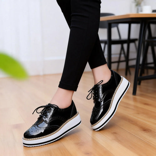 Women’s Leather Oxford Flats Lace-Up Brogues