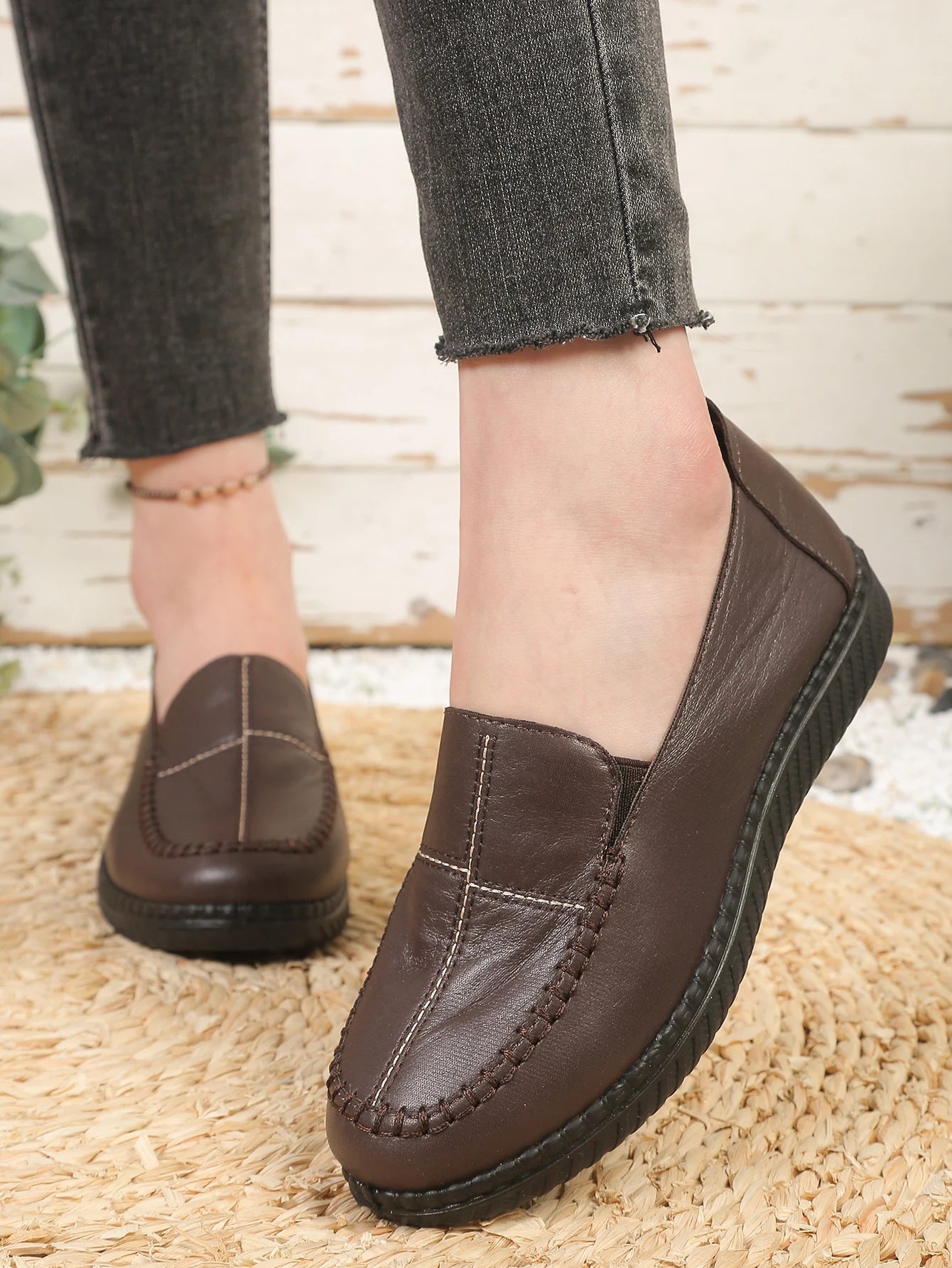 Women’s Lightweight Leather Loafers and Oxfords