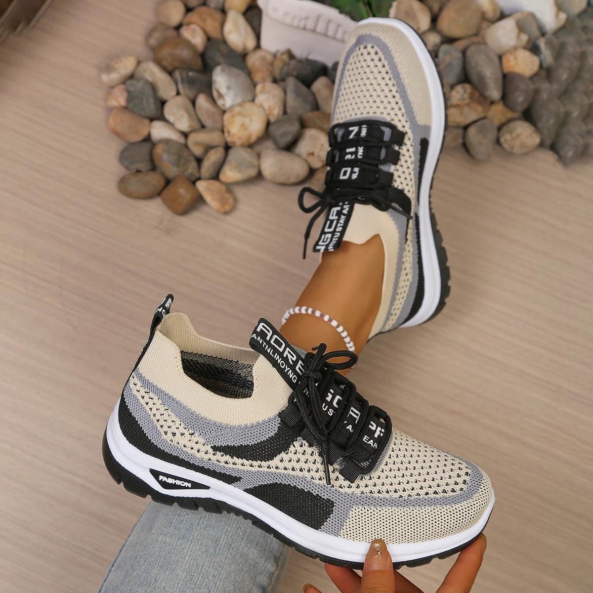 Women’s Summer Casual Two-Tone Sneakers 2026