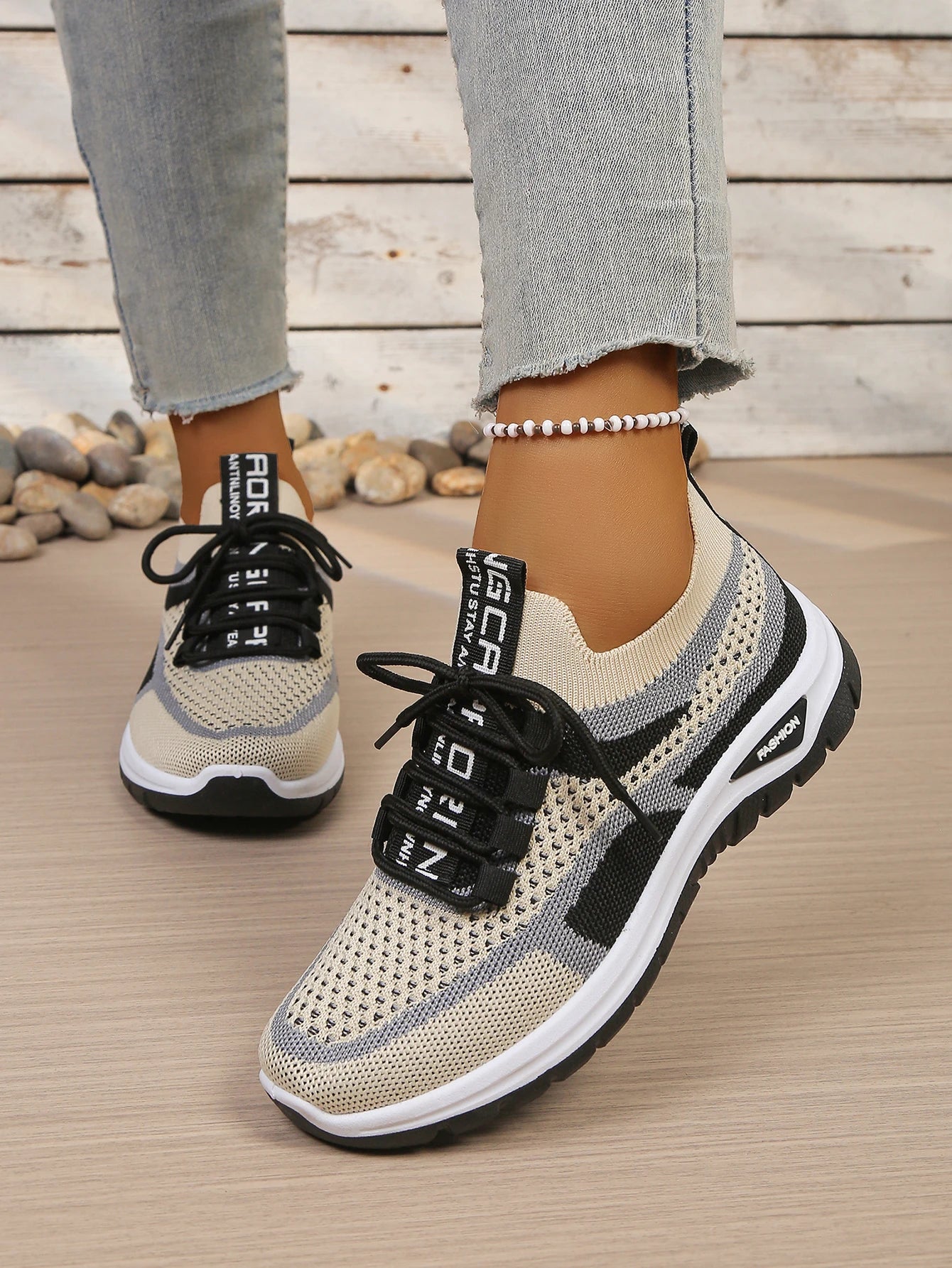 Women’s Summer Casual Two-Tone Sneakers 2026