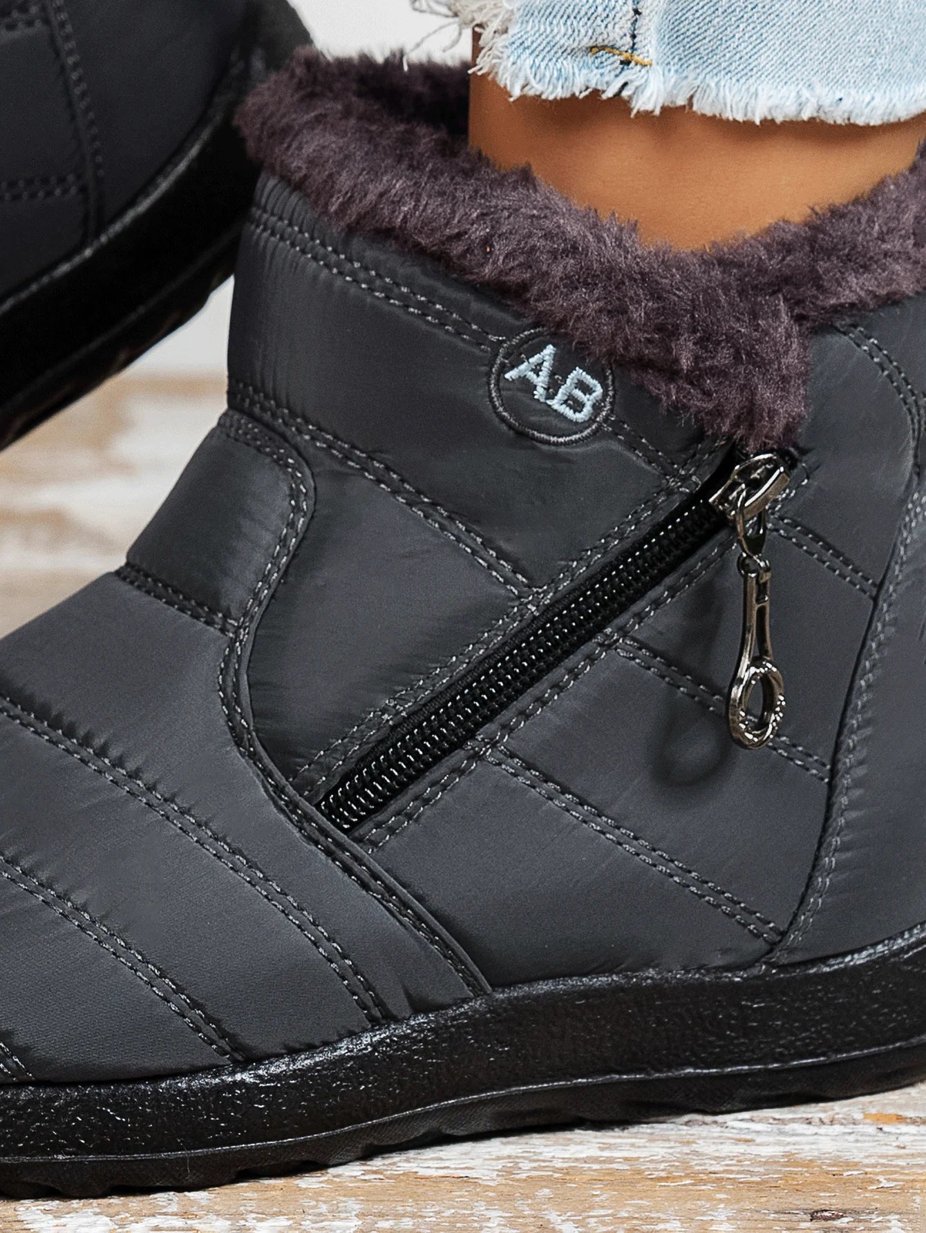 Women’s Solid Mid-Calf Warm Cotton Boots