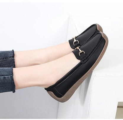 Women’s Leather Slip-On Casual Moccasin Flats