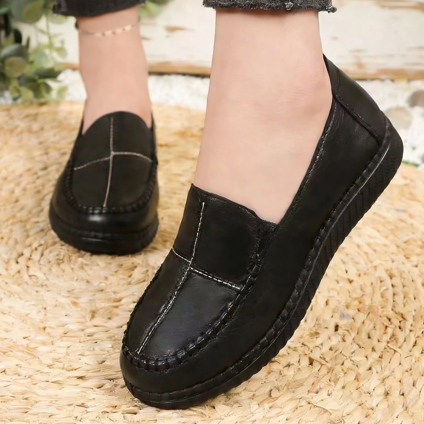 Women’s Lightweight Leather Loafers and Oxfords