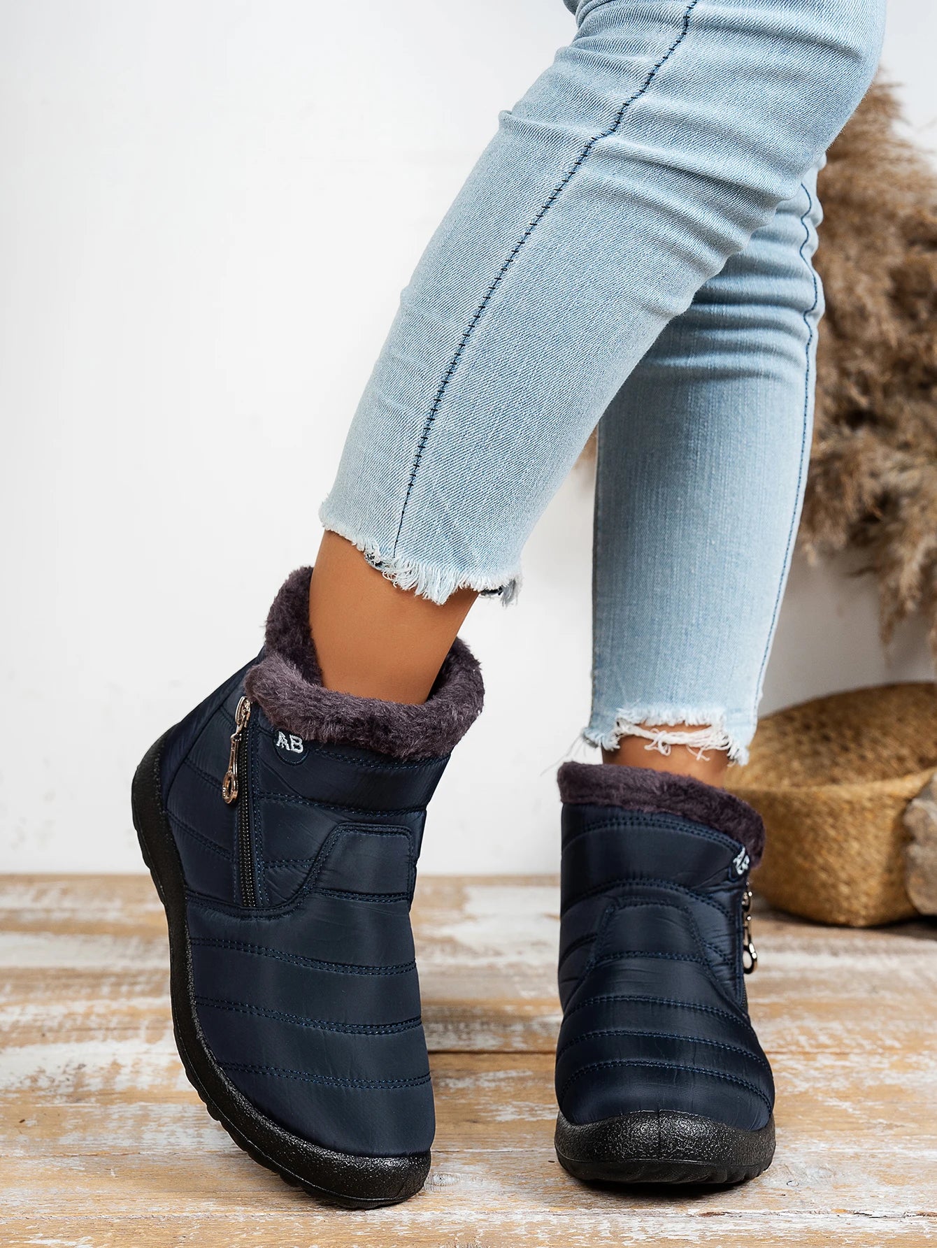 Women’s Waterproof Winter Snow Ankle Boots