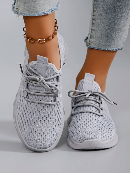 Women’s Lightweight Breathable Non-Slip Sports Shoes