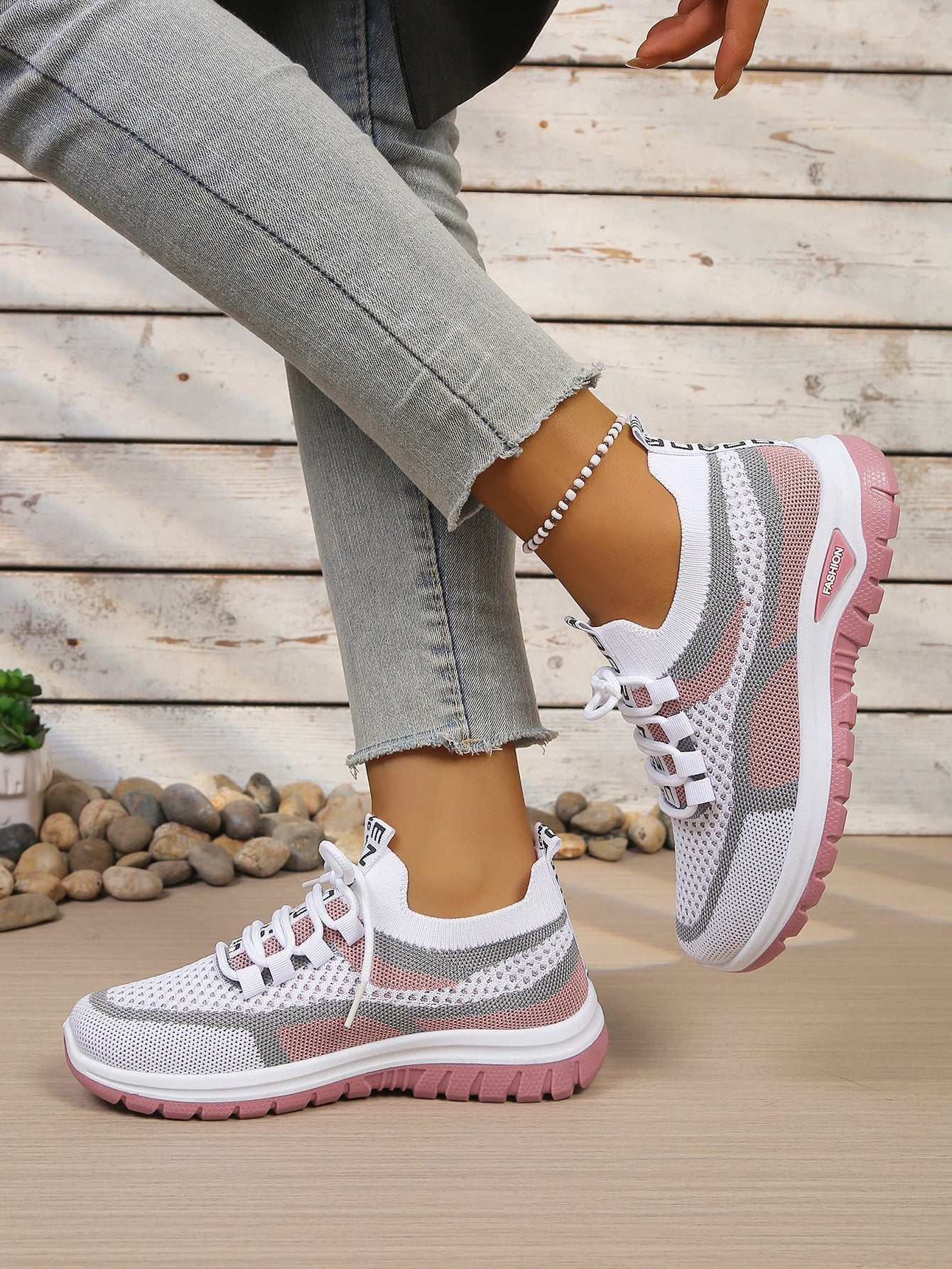 Women’s Summer Casual Two-Tone Sneakers 2026