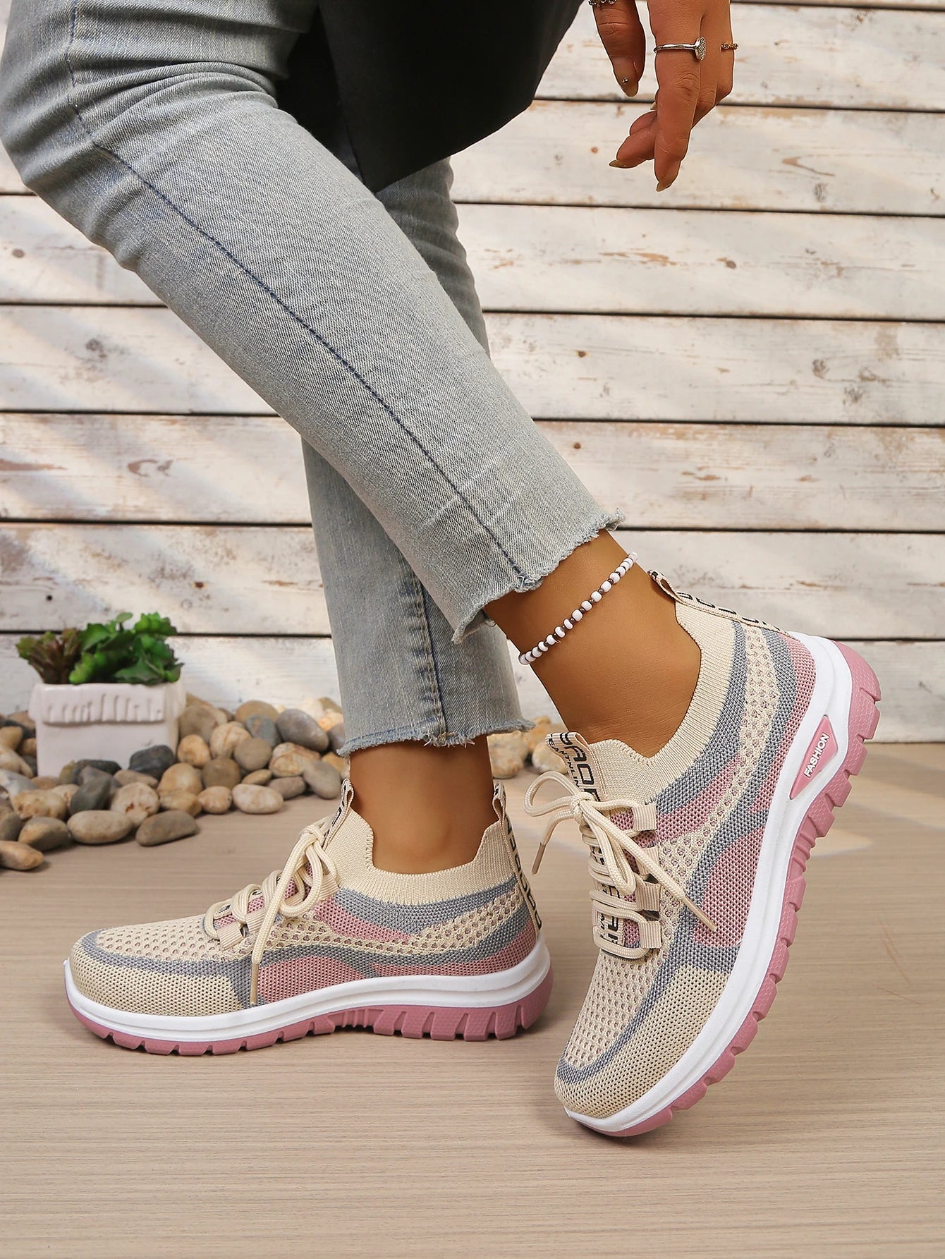 Women’s Summer Casual Two-Tone Sneakers 2026