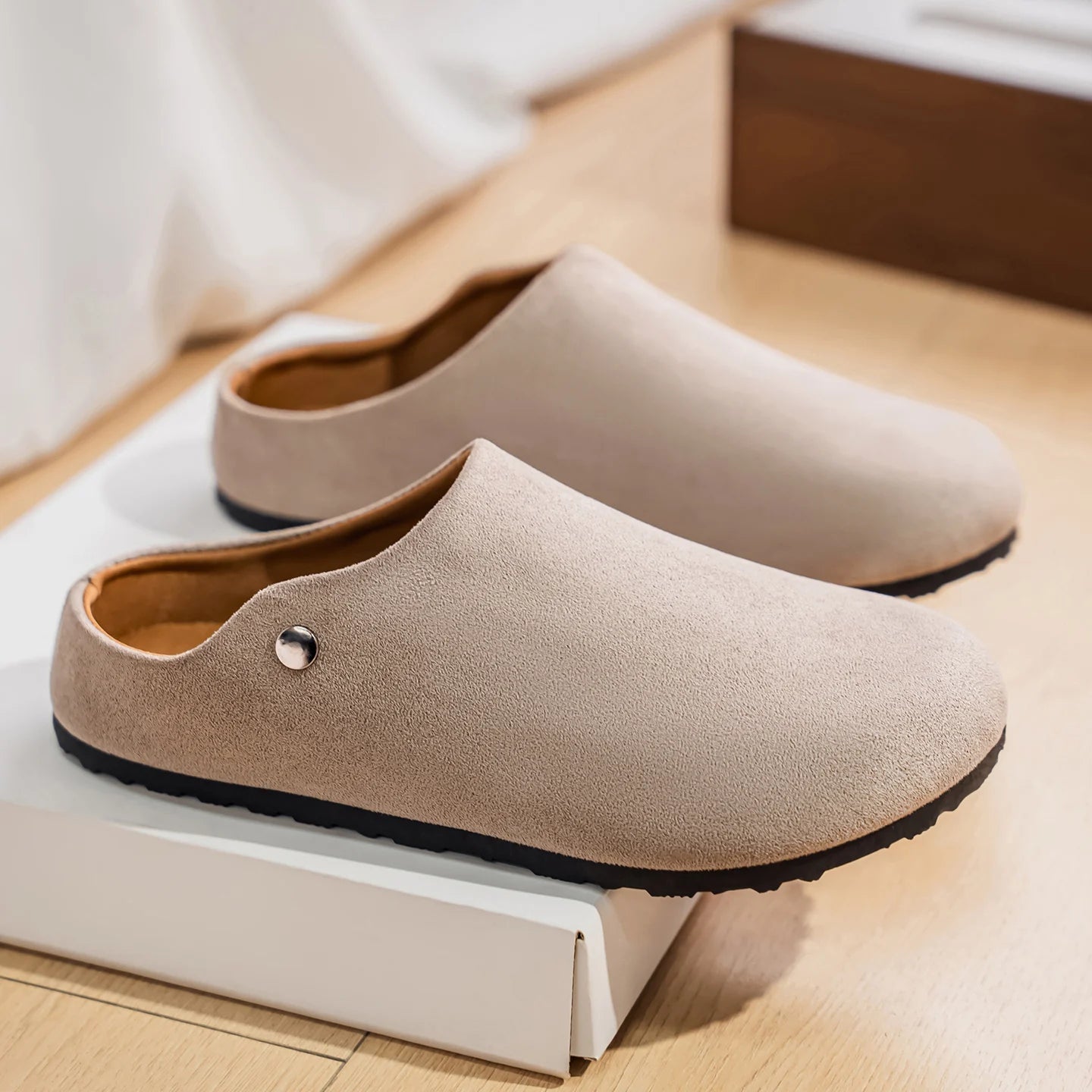 Unisex Leather Slip-On Summer Flats